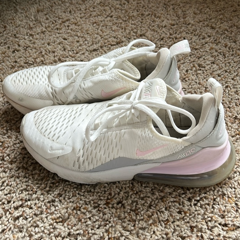 Nike Air 270